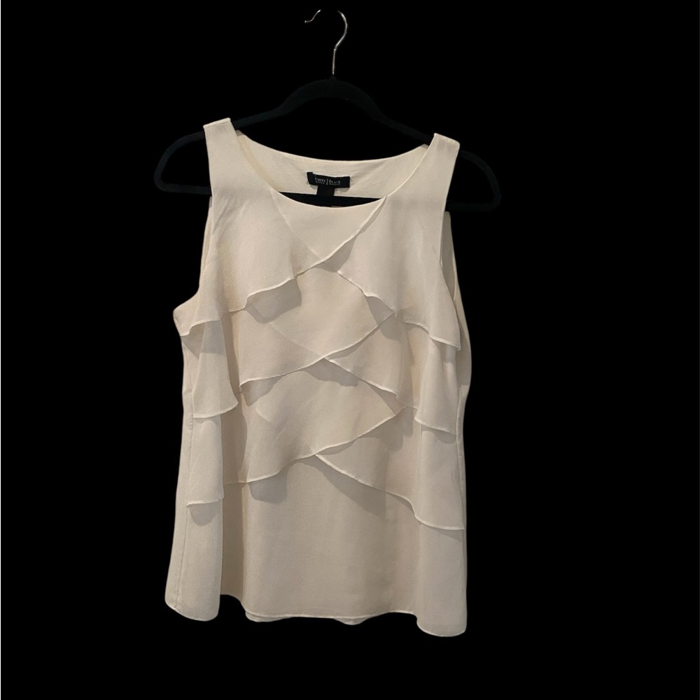 White House Black Market Elegant Cream Sleeveless Top